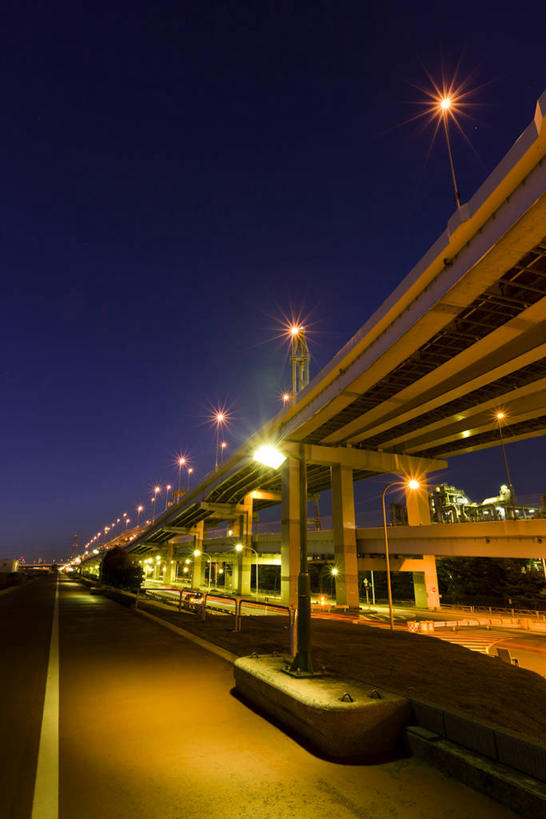 无人,竖图,室外,夜晚,仰视,度假,美景,城市风光,城市,大桥,道路,路,路灯,桥梁,夜景,公路,汽车,照明,东京,日本,亚洲,景观,高架,桥,灯光,分界线,停车线,交通,娱乐,车,灯,交通工具,轿车,享受,休闲,景色,放松,车行道,车行道分界线,照亮,照明设备,载具,标线,高架桥,东亚,车行线,高架道路,跨线桥,本州,关东地方,本州岛,日本国,东京都,江户川区,马路,彩图,低角度拍摄,东京23区