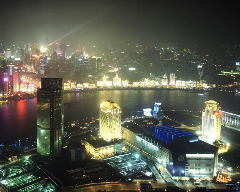 无人,高楼大厦,横图,俯视,航拍,室外,夜晚,度假,河流,美景,水,城市风光,标志建筑,城市,大厦,地标,建筑,摩天大楼,夜景,照明,上海,中国,亚洲,阴影,光线,影子,河水,景观,水流,建筑群,灯光,娱乐,建设,黄浦江,灯,灯具,享受,休闲,景色,放松,探照灯,照亮,申,照明设备,鸟瞰,东亚,上海市,中华人民共和国,沪,华东地区,彩图,高角度拍摄,大楼,高层建筑,高楼,摩天楼,春申江