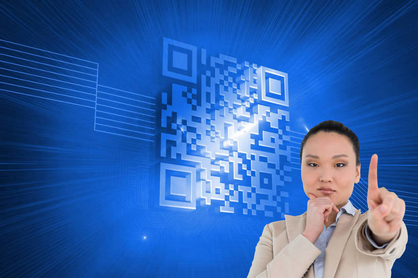 东方人,一个人,无人,商务人士,商务女性,站,横图,室内,白天,正面,数码,电子,科技,亚洲,仅一个年轻女性,仅一个女性,仅一个人,撑,指,阴影,套装,光线,网络,信息,标签,符号,数字,影子,灯光,高光,几何,计算机图形,合成,托腮,注视,黄种人,方向,标识,蓝色,观察,看,手势,托,站着,观看,条形码,电脑合成图,数码合成图,察看,指向,食指,合成图,关注,托下巴,编码,商务装,条码,工薪阶层,二维码,写实,具体,具象,单手托腮,年轻女性,女人,女性,亚洲人,白领,上班族,站立,半身,彩图,商业,二维条码