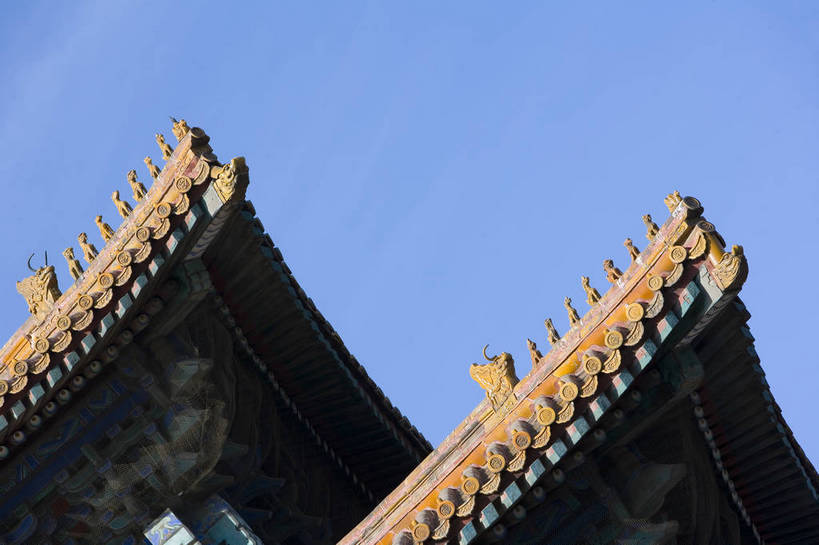 故宫,宫殿,横图,彩色,室外,白天,旅游,建材,建筑,雕塑,北京,中国,亚洲,艺术,装饰,龙,雕刻,雕像,瓦片,屋顶,文化遗产,艺术品,首都,瓦,顶,建筑物,蓝色,工艺品,紫禁城,橙色,摄影,建造,纪念,严肃,美术,蓝,权威,高贵,中国文化,主题,陈列,建筑材料,东亚,屋瓦,中华人民共和国,功能,美学,权力,威严,权势,势力,尊严,橙,彩图,旅行,传统文化,屋面瓦,bj174