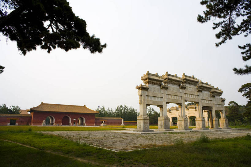 横图,彩色,旅游,石头,建筑,中国,亚洲,石子,文化遗产,牌坊,首都,历史,建筑物,古代,休闲,摄影,活动,严肃,权威,中国文化,东亚,首府,中华人民共和国,华北地区,权力,河北,河北省,冀,威严,权势,保定,保定市,古远,空闲,势力,尊严,石,石块,彩图,旅行,传统文化,皇陵,崇陵,清崇陵,清西陵,易县,bj174