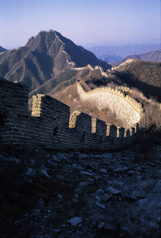 竖图,彩色,室外,白天,旅游,度假,名胜古迹,标志建筑,地标,建筑,北京,长城,中国,亚洲,风俗,遗迹,文化遗产,古迹,历史,文物,娱乐,建设,传统,古建筑,享受,休闲,旅游胜地,放松,精神,竖,摄影,古代建筑,雄伟,矗立,象征,美好,耸立,烽火台,古文明,东亚,挺立,古代文明,制度,彩图,旅行,箭扣长城,bj174
