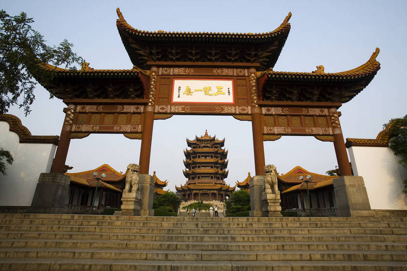 横图,彩色,室外,白天,旅游,度假,名胜古迹,标志建筑,地标,建筑,武汉,中国,亚洲,遗迹,民俗,图片,文化遗产,古城,建筑群,古典,古迹,文物,娱乐,建设,古建筑,民居,古镇,享受,休闲,旅游胜地,放松,摄影,美好,文明,中国文化,古文明,东亚,湖北,黄鹤楼,中华人民共和国,幽静,旅行,传统文化,bj174