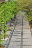 tkf001_825235