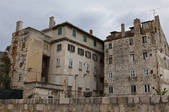 tkf001_830548