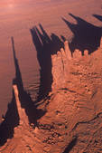tkm003_575493