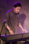 tkf005_299113
